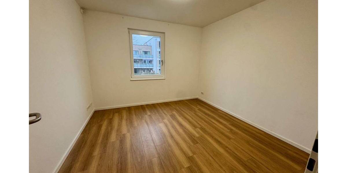 Etagenwohnung Norderstedt Harksheide - 4 Zimmer, 96 m&sup2;, 1.455&euro; | Angebot:26843626