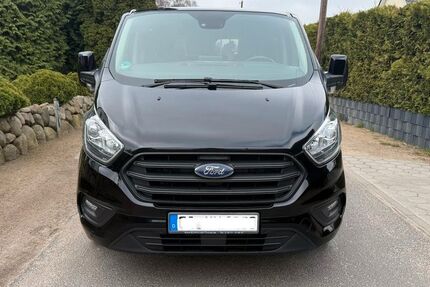 Ford Transit Custom 228.000 km 12.950 &euro; Hamburg 22177