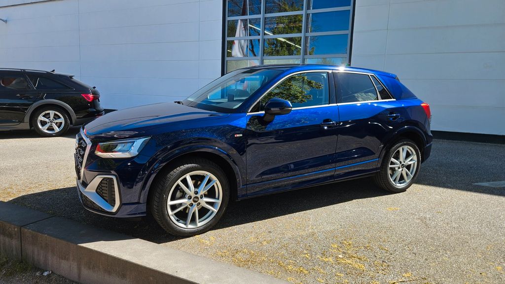Audi Q2 11.000 km 33.900 &euro; Hamburg 20457