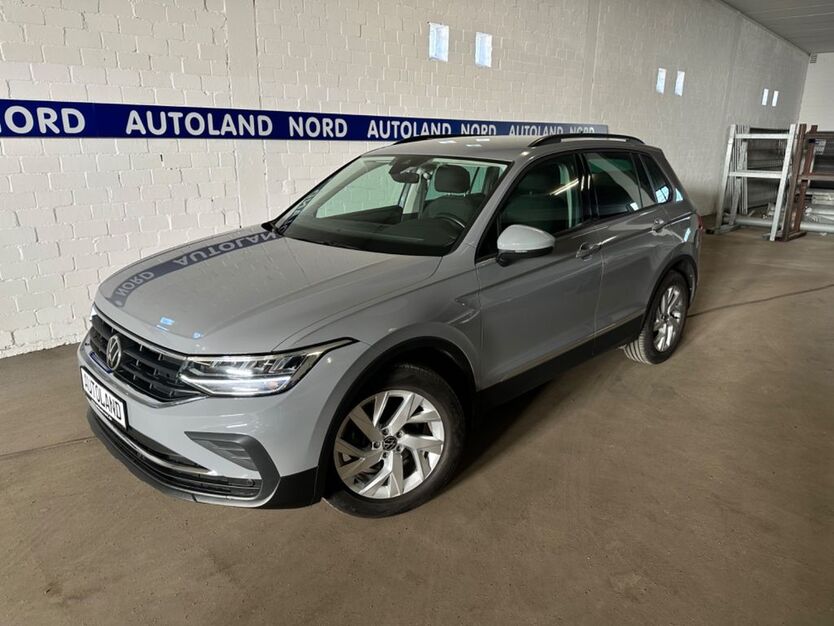 VW Tiguan 64.000 km 25.995 € Norderstedt bei Hamburg 22844