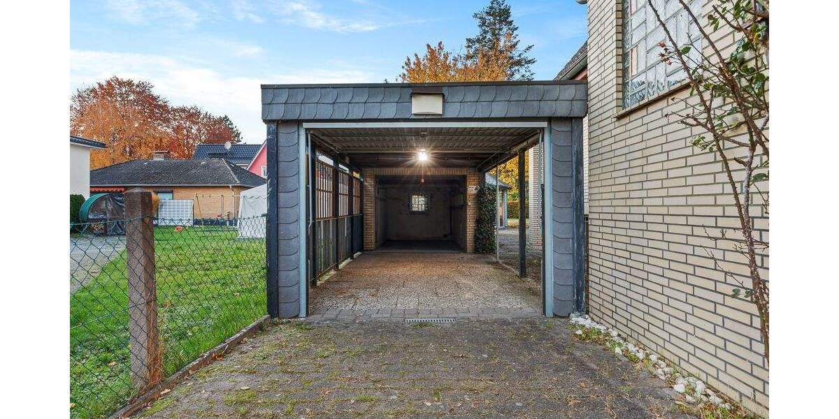 !NUR NOCH WARTELISTE! Freistehendes Ein- bis Zweifamilienhaus mit großem Garten & separierbaren Wohneinheiten 6 zimmer