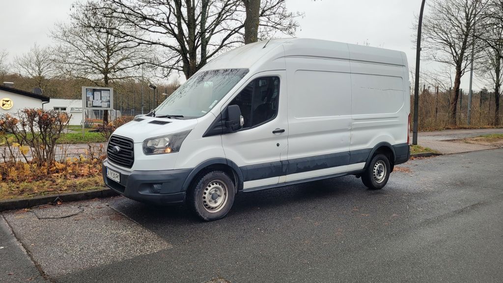 Ford Transit 135.846 km 10.299 &euro; Hamburg 22309