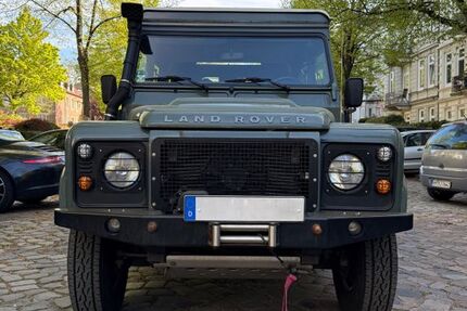 Land Rover Defender 125.000 km 54.999 &euro; Hamburg 20144