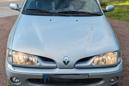 Renault Megane 121.300 km 1.450 &euro; Escheburg 21039