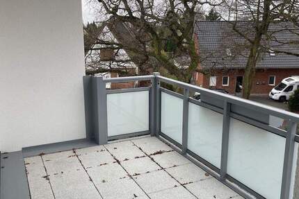 Wohnung Hamburg Tonndorf - 3 Zimmer, 67 m&sup2;, 1.075&euro; | Angebot:25095414