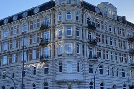 MIT BLICK AUF DIE HISTORISCHE LAEISZHALLE 2 zimmer