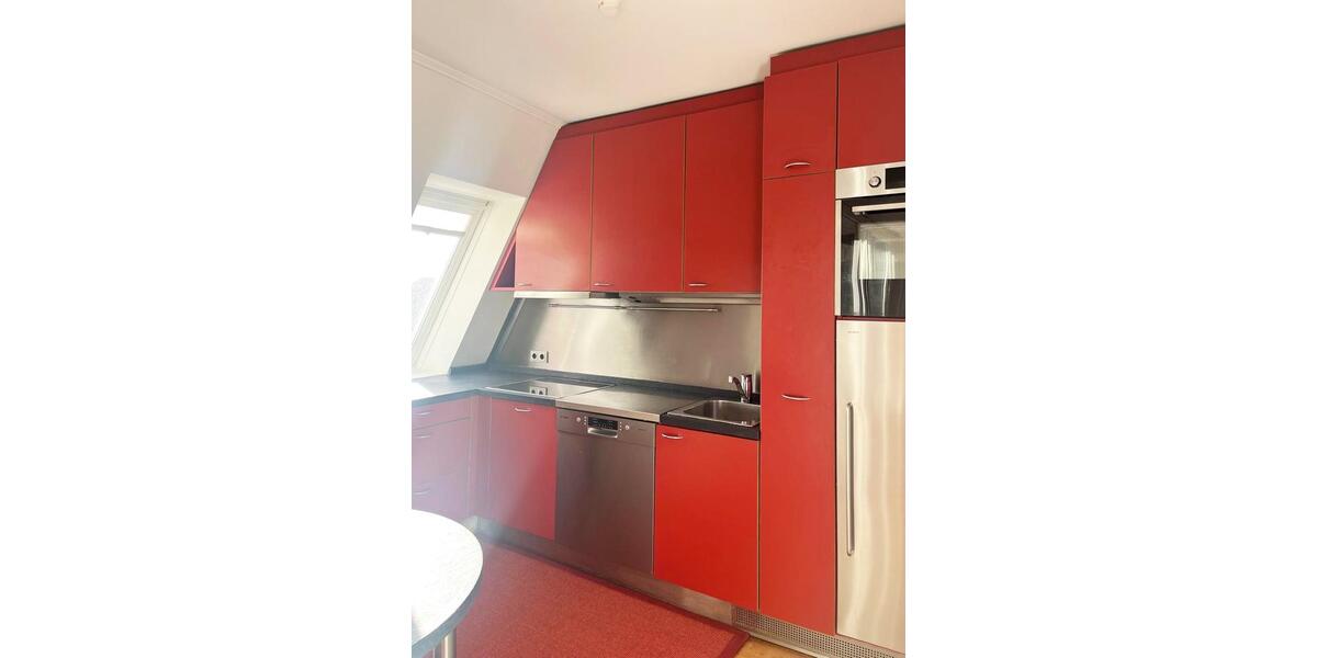 Dachgeschoßwohnung Hamburg Eppendorf - 3.5 Zimmer, 98 m&sup2;, 850.000&euro; | Angebot:25933215