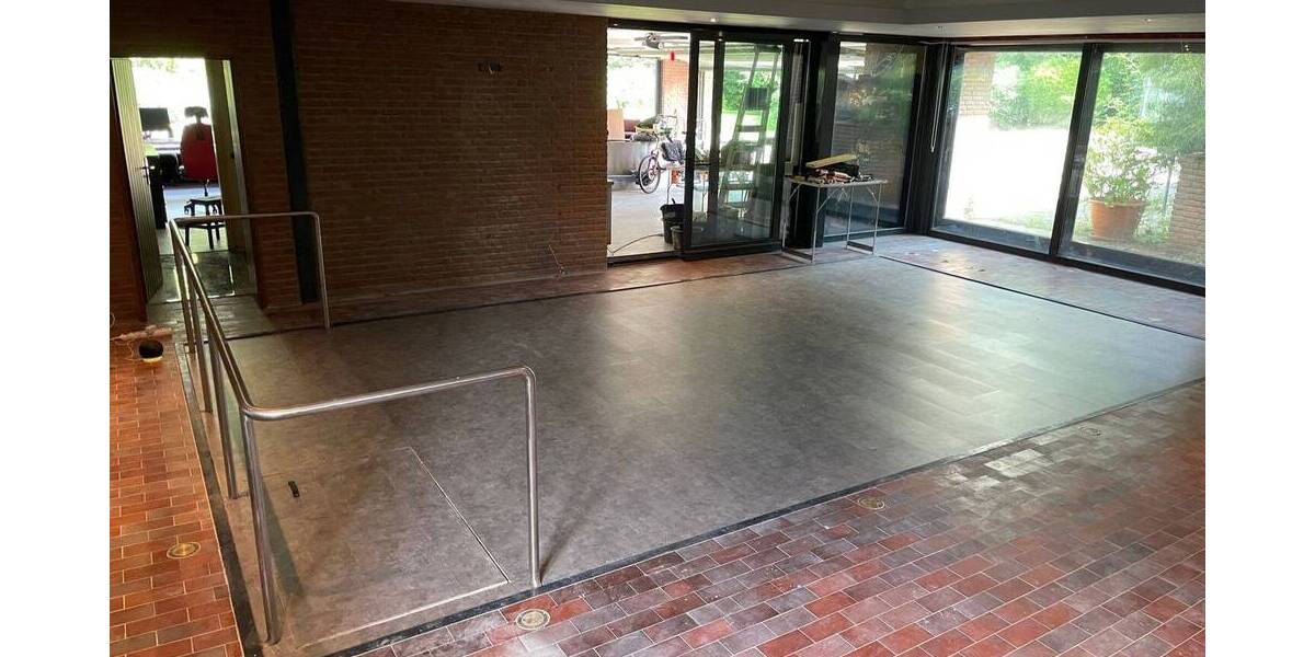 Bungalow Uetersen - 9 Zimmer, 400 m&sup2;, 1.090.000&euro; | Angebot:24111195