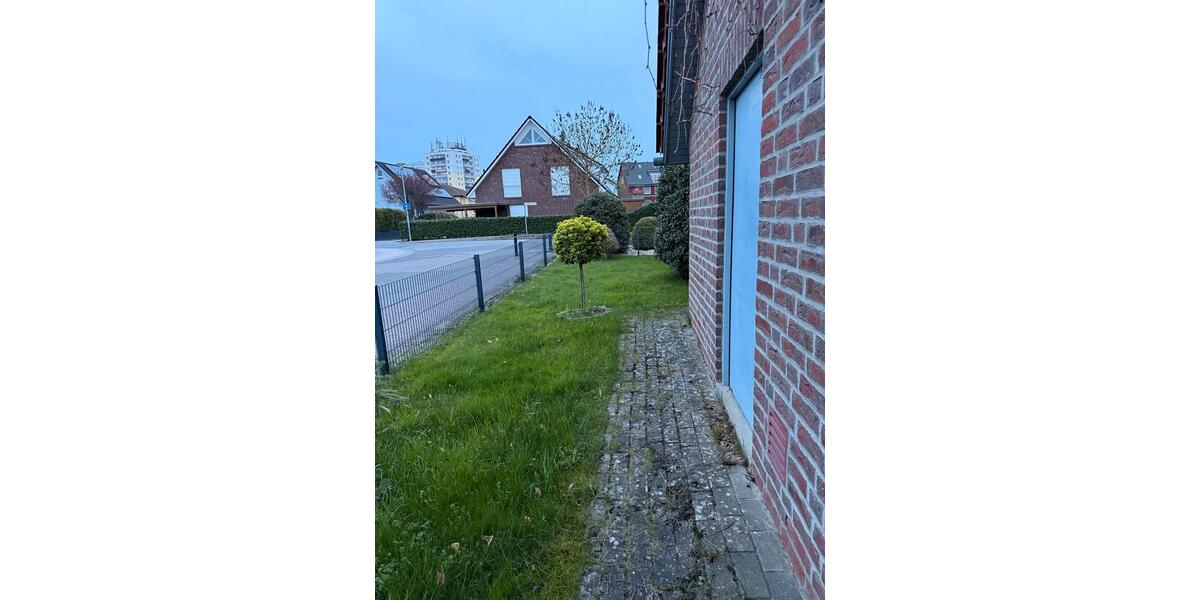Reihenhaus Buxtehude - 6 Zimmer, 149 m&sup2;, 1.950&euro; | Angebot:26380990