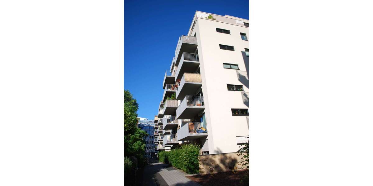 Etagenwohnung Hamburg St. Georg - 3 Zimmer, 77 m&sup2;, 1.508&euro; | Angebot:25381342