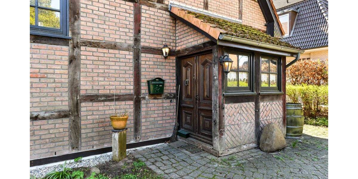Einfamilienhaus Hamburg Wellingsbüttel - 3 Zimmer, 135 m&sup2;, 1.000.000&euro; | Angebot:26501600