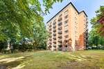 Sanierte 2-Zimmer-Wohnung mit Loggia am idyllischen Alsterlauf 2 zimmer