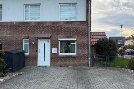 Haus Buxtehude - 6 Zimmer, 149 m&sup2;, 1.950&euro; | Angebot:26380990