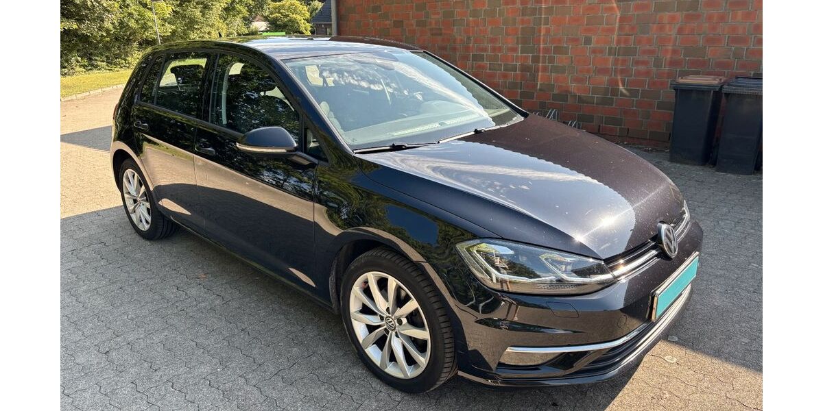 VW Golf 171.652 km 11.900 &euro; Stelle 21435