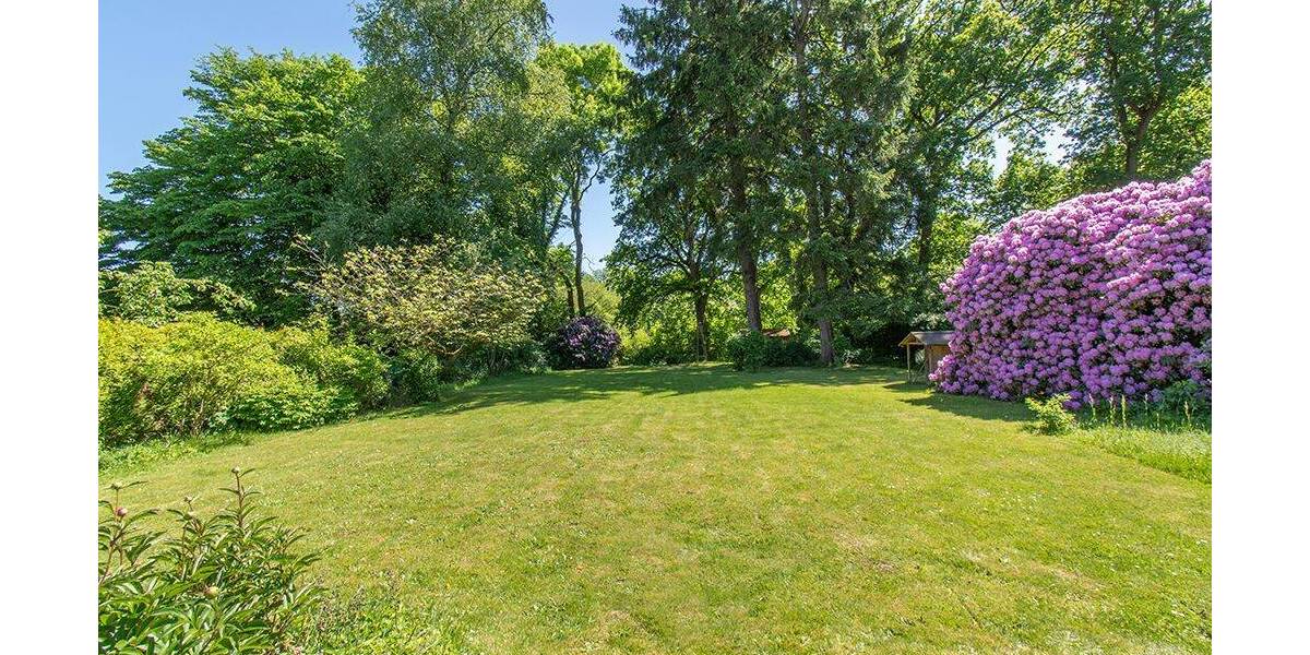 Einfamilienhaus Hamburg Wohldorf-Ohlstedt - 8 Zimmer, 241 m&sup2;, 1.150.000&euro; | Angebot:26902540