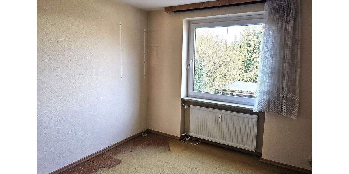 Etagenwohnung Oststeinbek - 4 Zimmer, 95 m&sup2;, 325.000&euro; | Angebot:25413816