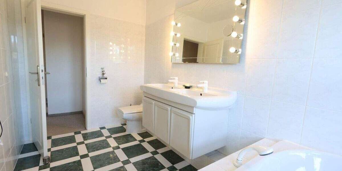 Reihenendhaus Hamburg Poppenbüttel - 6 Zimmer, 149 m&sup2;, 699.000&euro; | Angebot:25921303