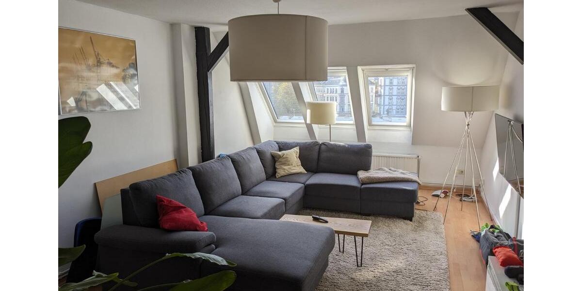 Dachgeschoßwohnung Hamburg Altona-Nord - 2 Zimmer, 61 m&sup2;, 744&euro; | Angebot:24817592