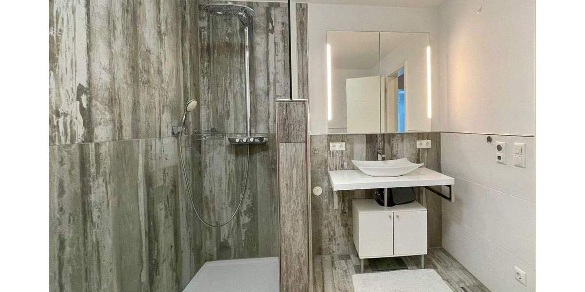 Reihenmittelhaus Wentorf - 5 Zimmer, 150 m&sup2;, 2.250&euro; | Angebot:25390263