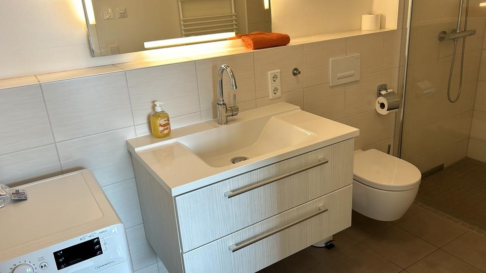 Etagenwohnung Hamburg Hamburg-Mitte - 2 Zimmer, 70 m&sup2;, 2.350&euro; | Angebot:26026006
