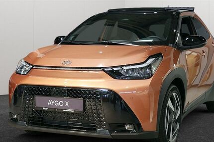 Toyota Aygo (X) 3.500 km 25.990 &euro; Rellingen 25462