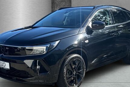 Opel Grandland (X) 27.314 km 18.990 &euro; Hamburg 22117