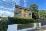 Mehrfamilienhaus mit 4 Wohnungen und 5 Garagen 1 zimmer