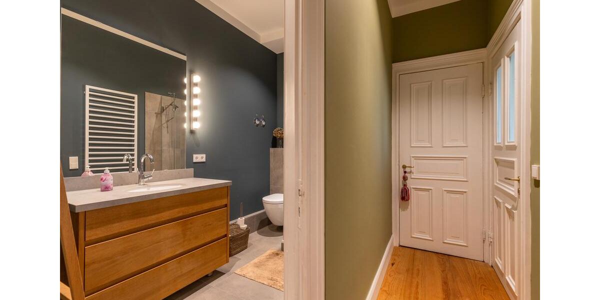 Etagenwohnung Hamburg Altstadt - 5 Zimmer, 151 m&sup2;, 4.250&euro; | Angebot:26267395