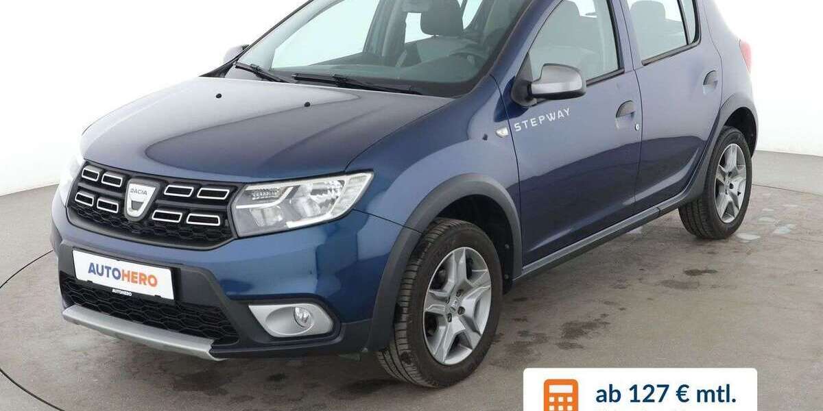 Dacia Sandero 30.035 km 9.410 &euro; Hamburg 22529