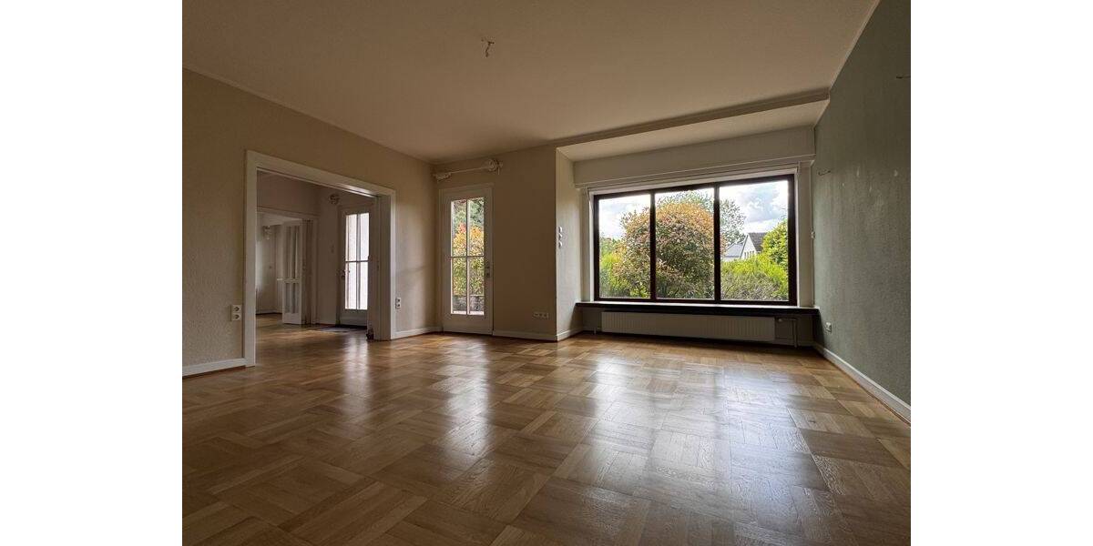 Einfamilienhaus Pinneberg - 7 Zimmer, 140 m&sup2;, 2.170&euro; | Angebot:26908840