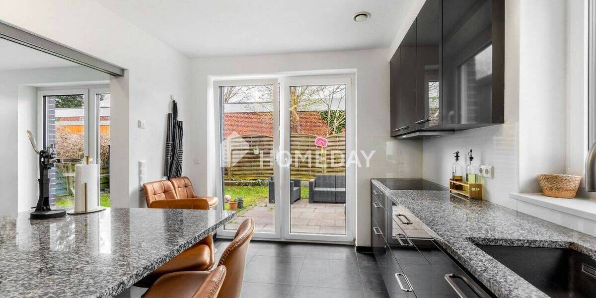 Reihenendhaus Hamburg Schnelsen - 7 Zimmer, 220 m&sup2;, 1.399.000&euro; | Angebot:26027517