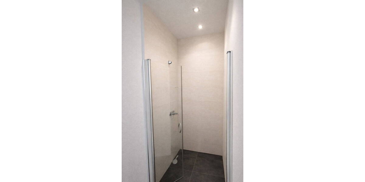 Etagenwohnung Hamburg Schnelsen - 3 Zimmer, 94 m&sup2;, 1.950&euro; | Angebot:26043237