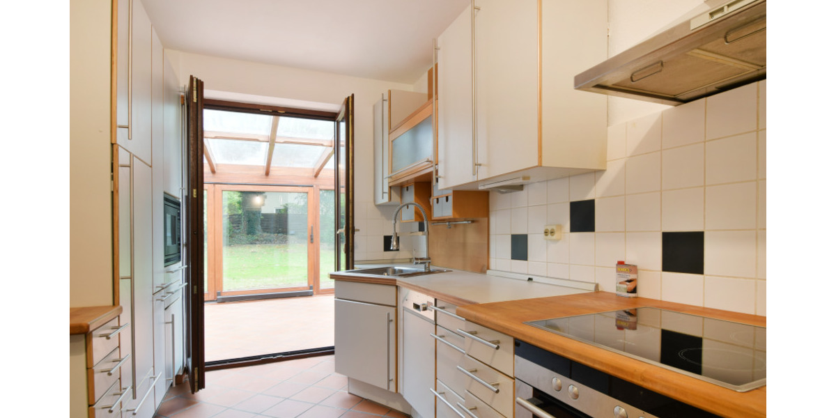 Einfamilienhaus Wentorf - 5 Zimmer, 145 m&sup2;, 2.000&euro; | Angebot:25643984