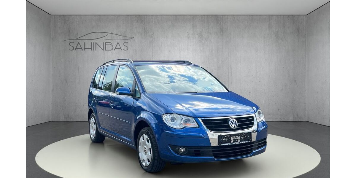 VW Touran 120.000 km 8.990 &euro; Neu Wulmstorf / Rübke 21629