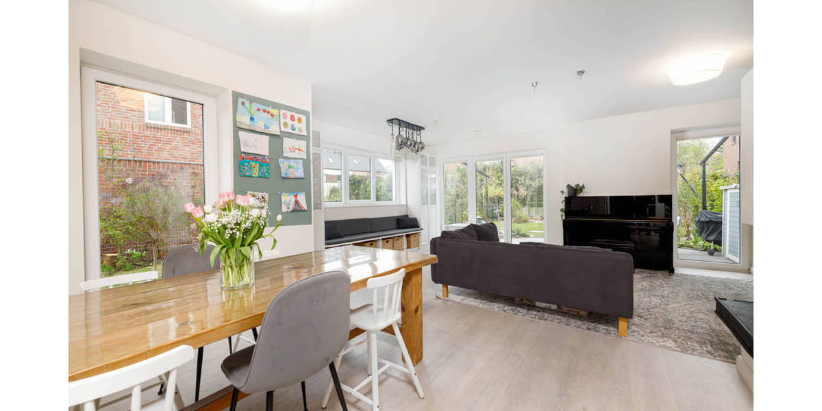 Reihenendhaus Hamburg / Lemsahl-Mellingstedt Lemsahl-Mellingstedt - 6 Zimmer, 160 m&sup2;, 819.000&euro; | Angebot:26358812