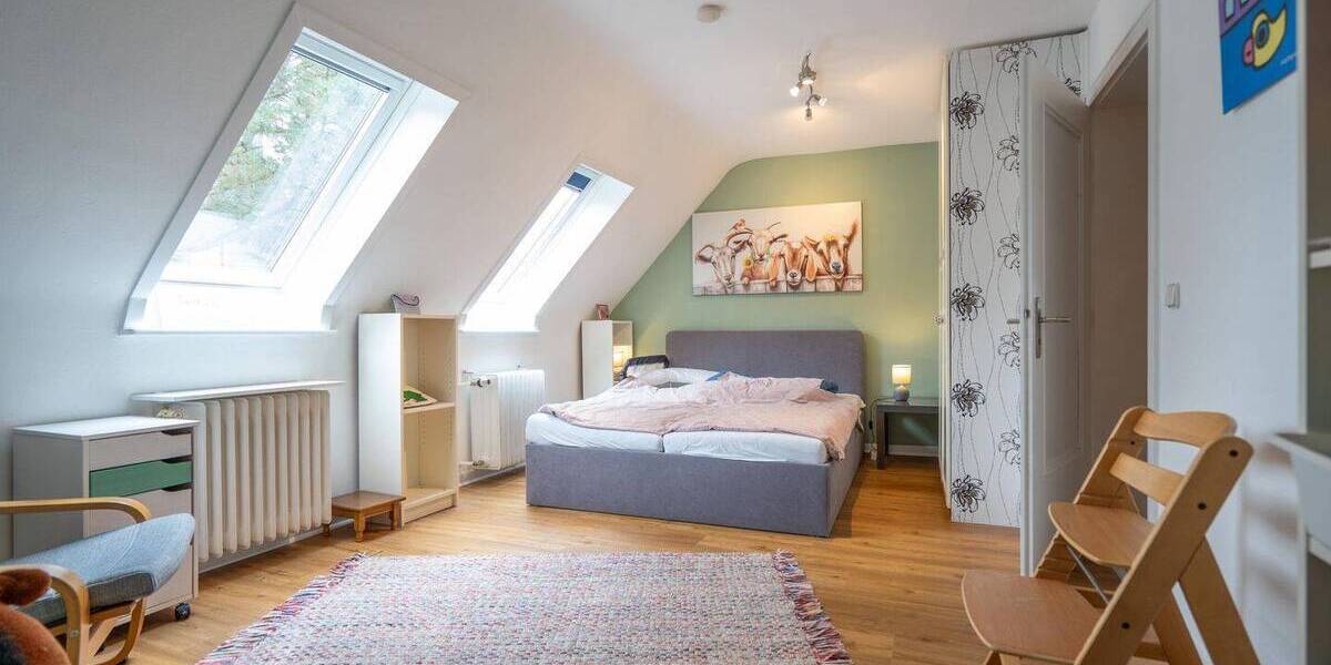 Mehrfamilienhaus, Wohnhaus Hamburg Rahlstedt - 9 Zimmer, 269 m&sup2;, 750.000&euro; | Angebot:26698011