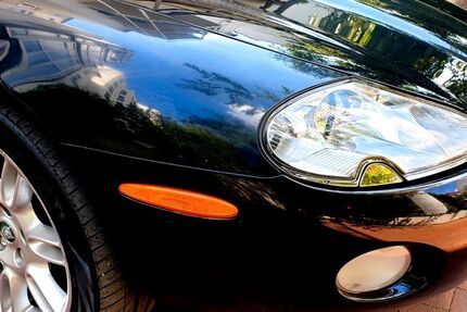 Jaguar XK8 168.860 km 14.840 &euro; Hamburg 22085