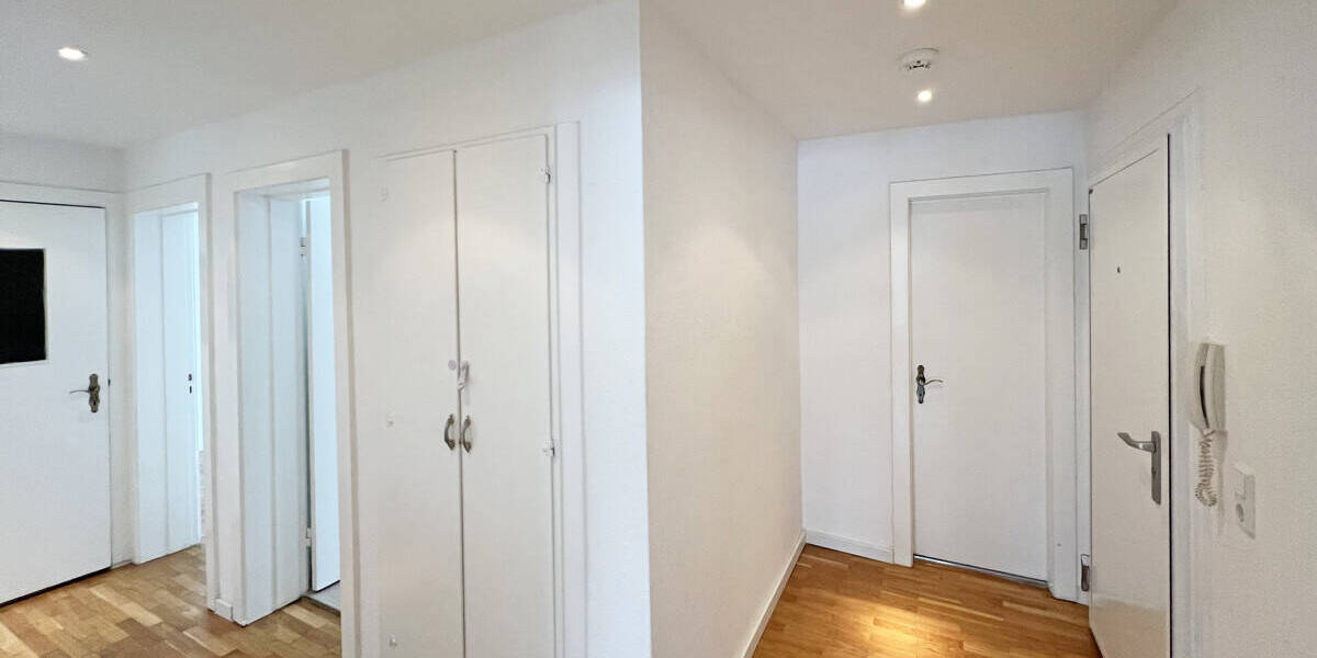 Etagenwohnung Hamburg Winterhude - 3 Zimmer, 81 m&sup2;, 450.000&euro; | Angebot:26401103