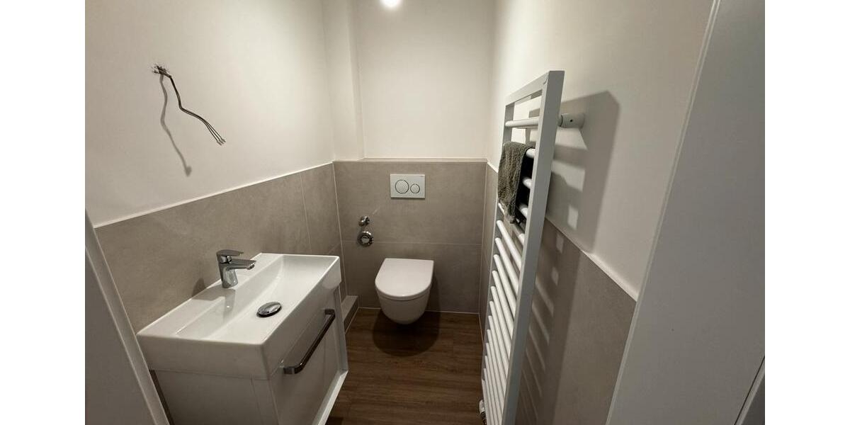 Etagenwohnung Hamburg Schnelsen - 4 Zimmer, 83 m&sup2;, 1.750&euro; | Angebot:26075337