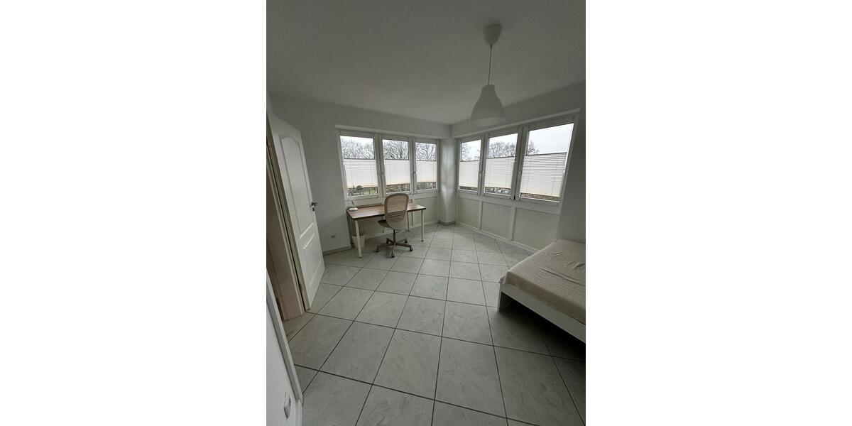 Preisreduzierung WG !! Neu | Modern & hell - ausschließlich WG!!! 4 zimmer