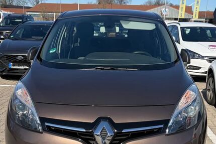 Renault Scenic 73.096 km 5.000 &euro; Rosengarten 21224