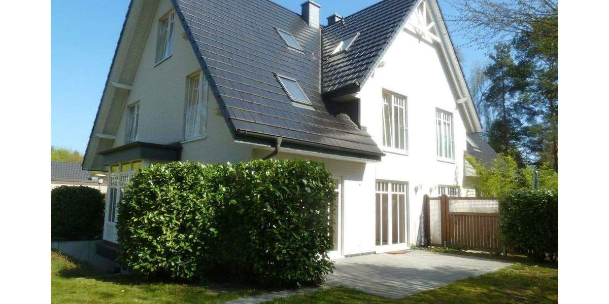 Doppelhaushälfte Hamburg Iserbrook - 5 Zimmer, 151 m&sup2;, 3.100&euro; | Angebot:25654299