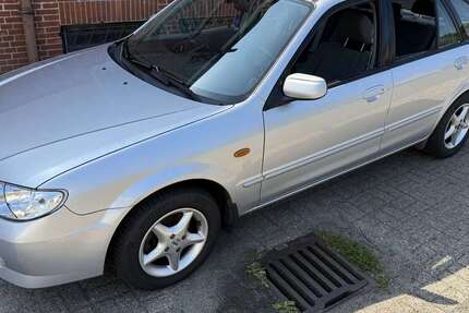 Mazda 323 89.500 km 2.650 € Hamburg 22523