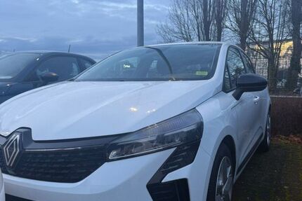 Renault Clio 22.355 km 14.998 &euro; Winsen (Luhe) 21423