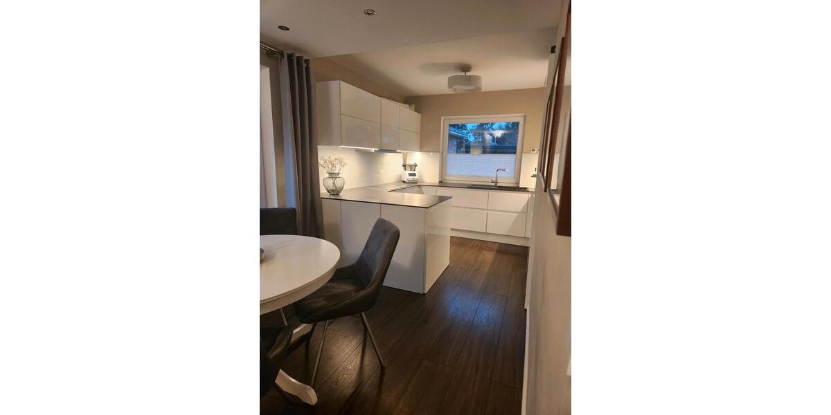 Doppelhaushälfte Ahrensburg - 4 Zimmer, 104 m&sup2;, 629.000&euro; | Angebot:26710255