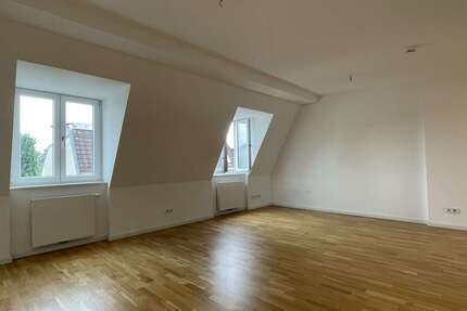 Wohnung Hamburg Neustadt - 1 Zimmer, 39 m&sup2;, 1.102&euro; | Angebot:27396556