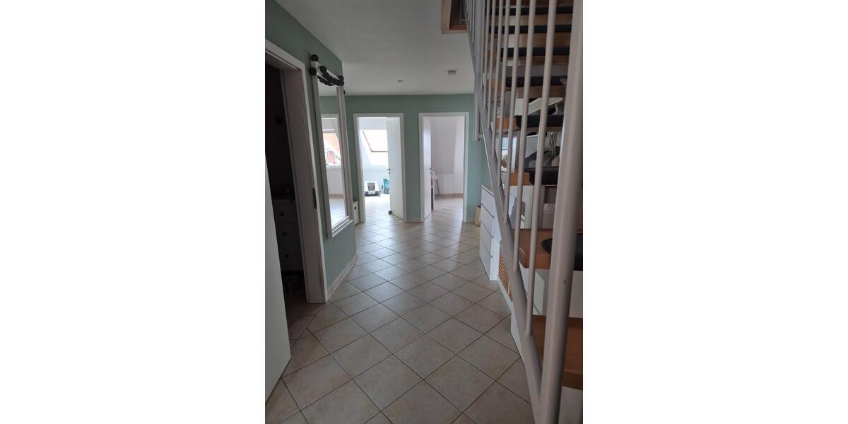 Anfragen-Stopp:Zentrale und helle 4,5 Zimmer-Wohnung zu vermieten 4.5 zimmer