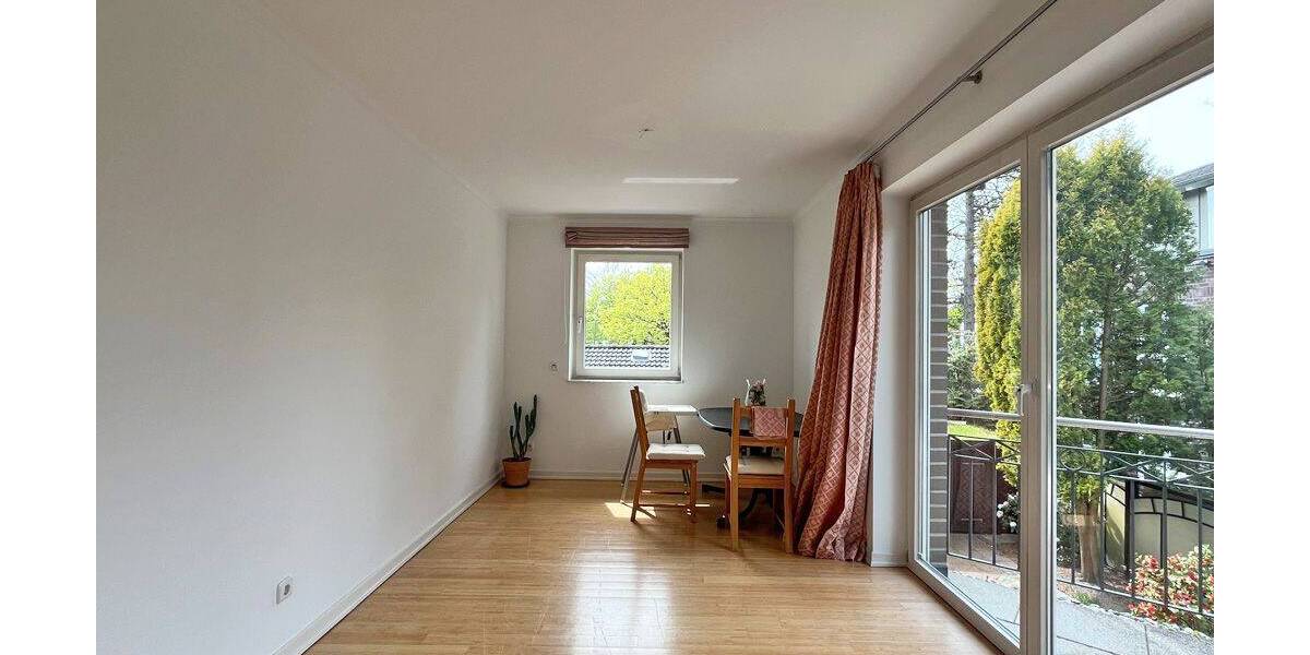 Etagenwohnung Hamburg Wellingsbüttel - 4 Zimmer, 121 m&sup2;, 2.230&euro; | Angebot:26438521