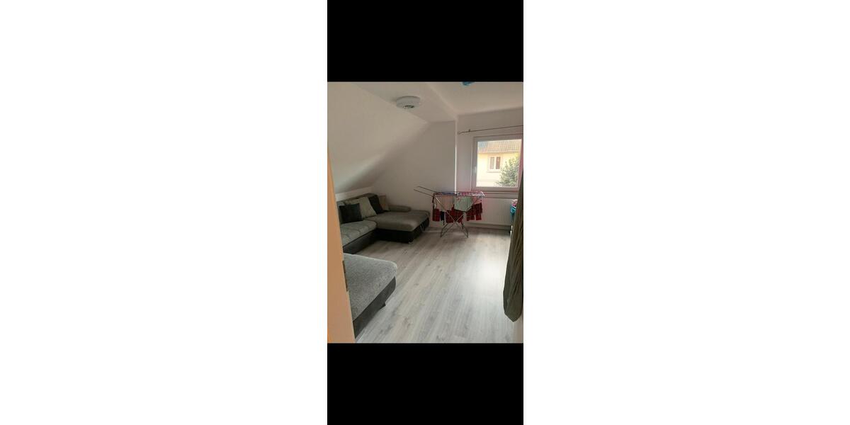 Dachgeschoßwohnung Jork - 4 Zimmer, 98 m&sup2;, 1.350&euro; | Angebot:26272828