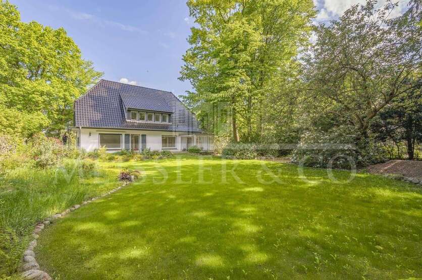 Haus zum Mieten in Hamburg 5.200 € 205 m²